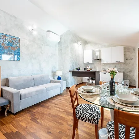 Appartement Attico Centro