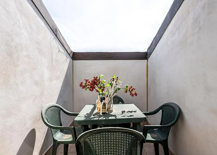 Attico Centro Apartment *